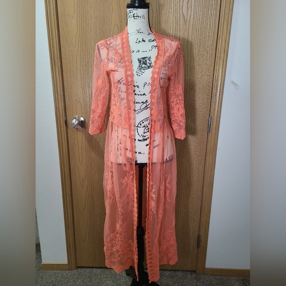 Cedar Rose Peach Embroidered Lace Boho Kimono Top - Picture 1 of 4